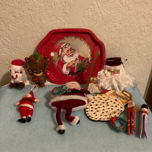 Lot of 9 Vintage Christmas Ornaments plus 1 Mini Metal Santa Tray. - Picture 2 of 16